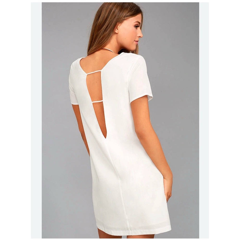 Lulus Women's Mumbai Way White Short Sleeve V-cut out Mini Dress Small